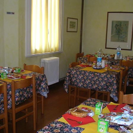 Albergo Cristallo Legnano Exterior photo