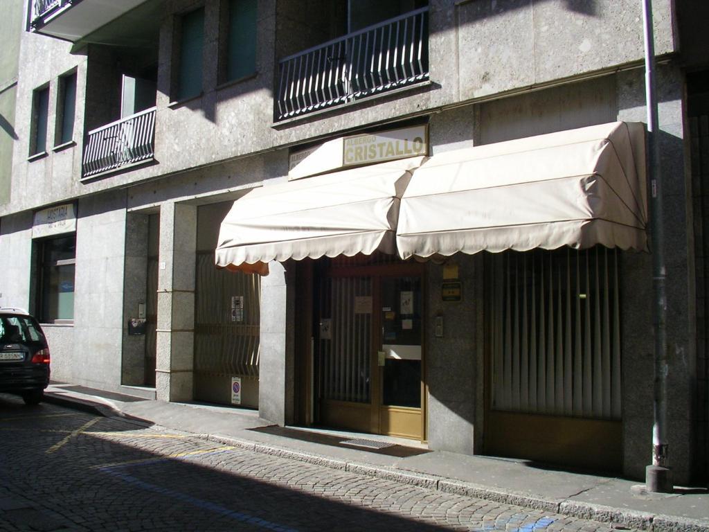 Albergo Cristallo Legnano Exterior photo