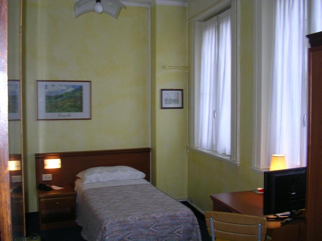 Albergo Cristallo Legnano Room photo
