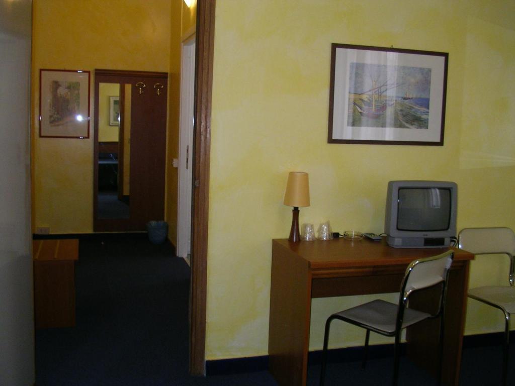 Albergo Cristallo Legnano Room photo